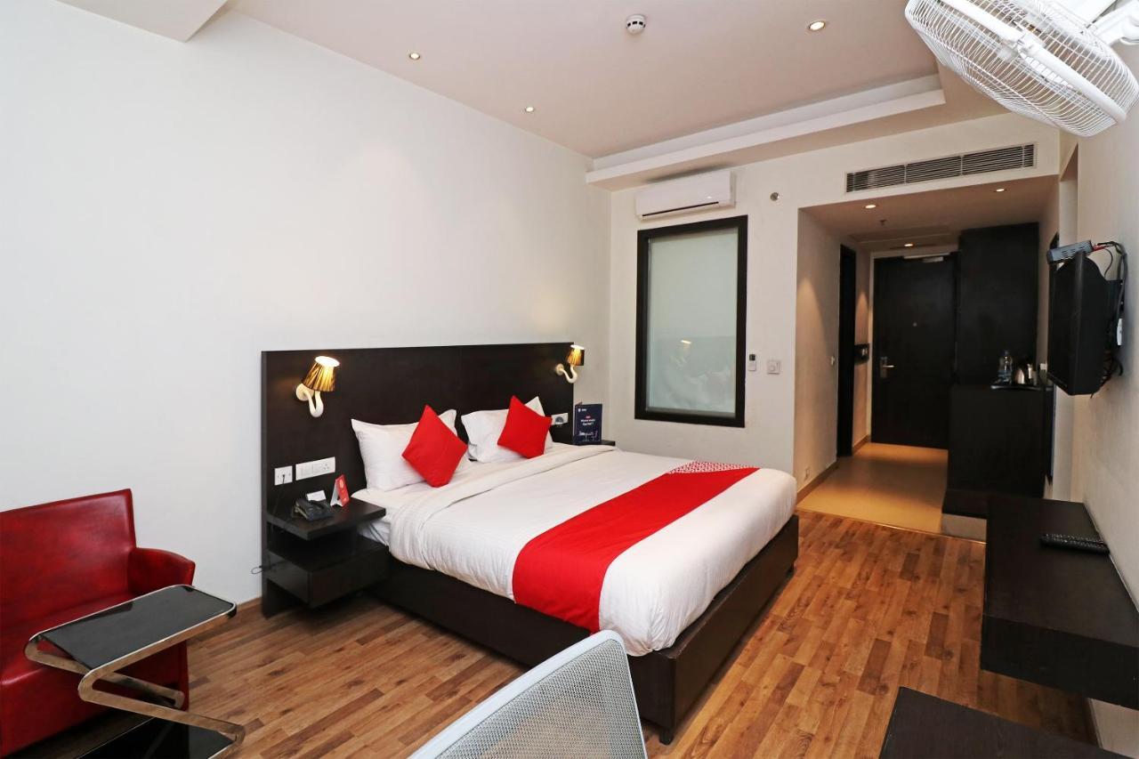 Capital O 19296 Joy Inn & Suites Bhiwadi Exterior foto